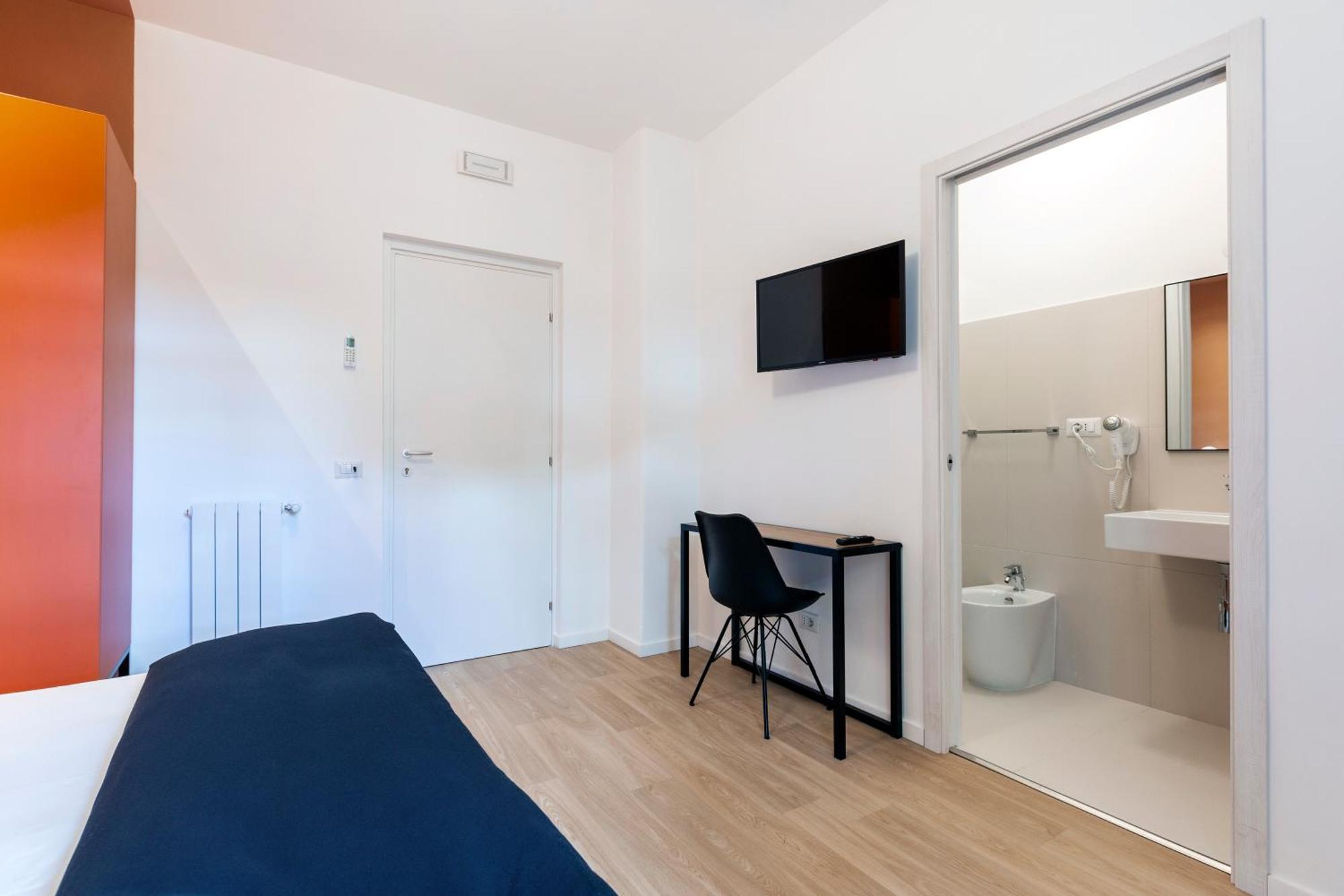 Luciano San Giovanni Guest House Рим Екстериор снимка