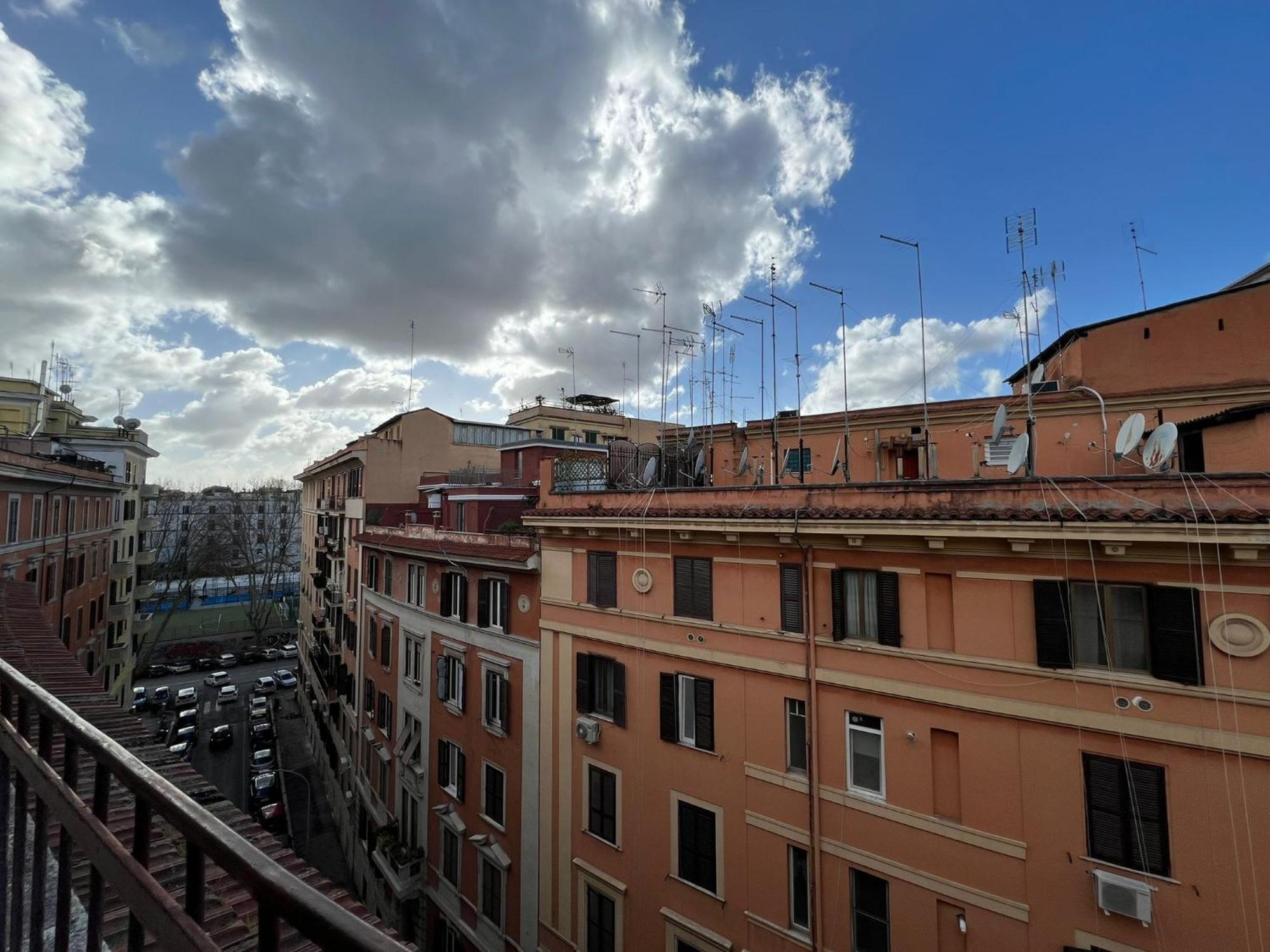 Luciano San Giovanni Guest House Рим Екстериор снимка